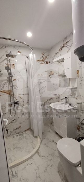 Продава се Многостаен апартамент в Пловдив, Кючук Париж - 100 кв.м за 1010 €/кв.м - Снимка #10