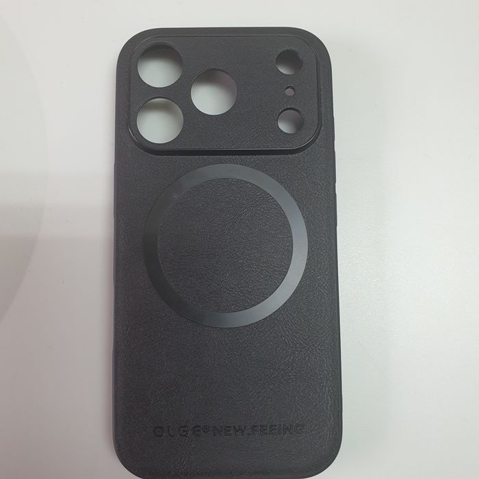 Кейс за iphone 17 pro