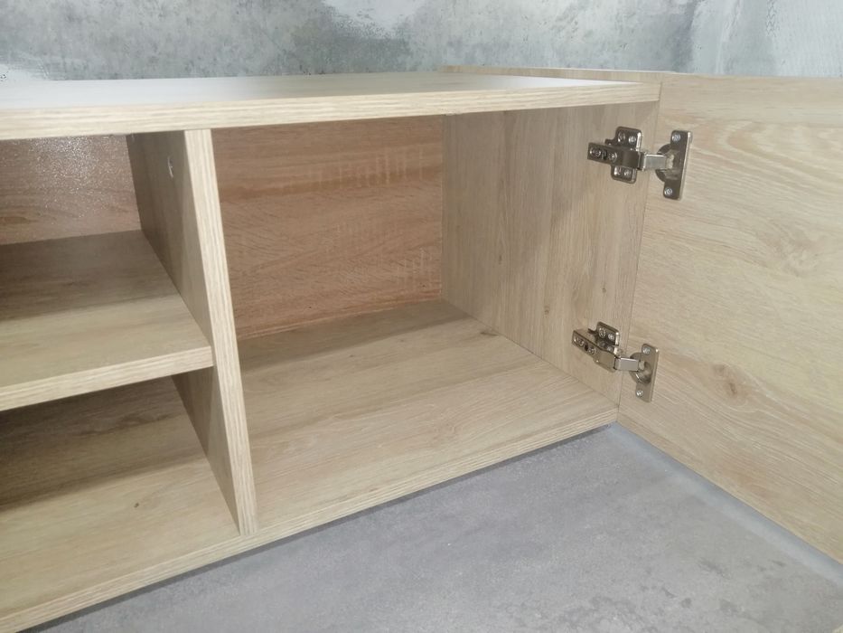 Продаётся ТВ тумба, подвесная