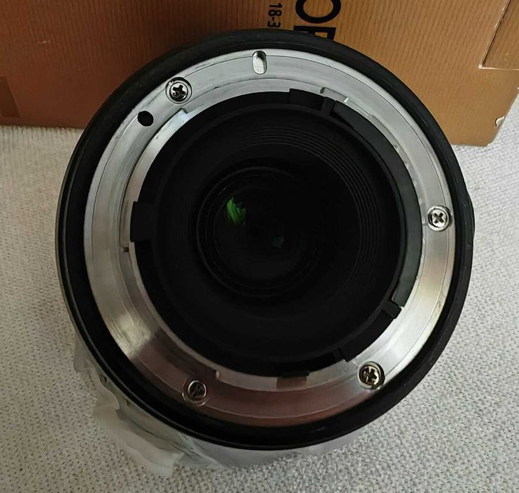 Vand obiectiv ireprosabil Nikon 18-35mm F3.5-4.5G ED