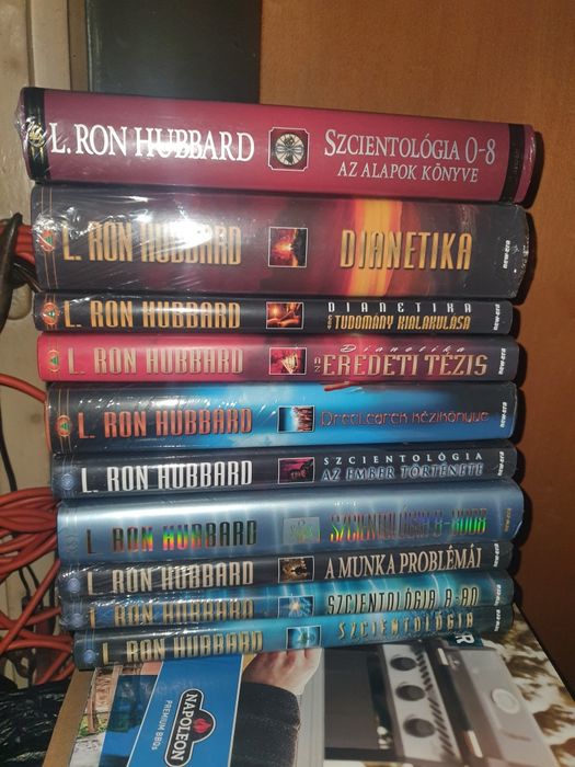 Carti L.Ron Hubbard