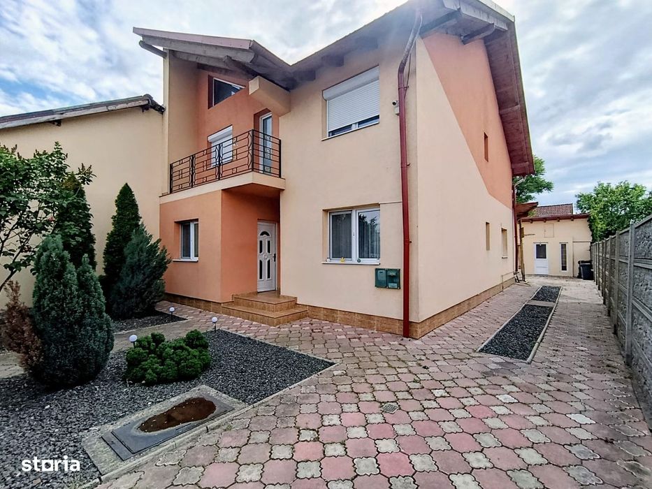 Casa 7 Camere 3 bai zona Fratelia Musicescu 430.000 euro
