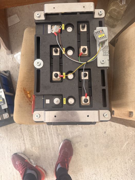 Carcase dedicate 12v celule lifepo4