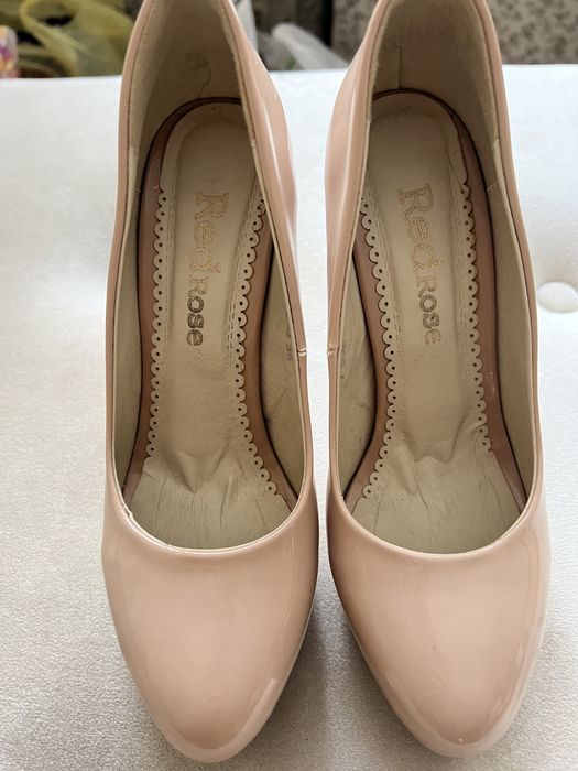 Продам туфли