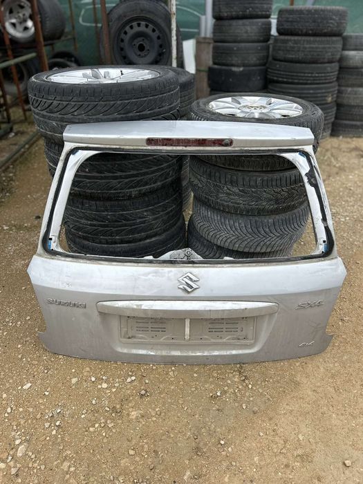 Врата багажник Suzuki SX 4 / Сузуки СХ 4 2008г