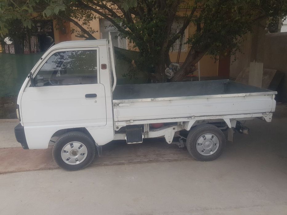 Srochno sotladi lobo