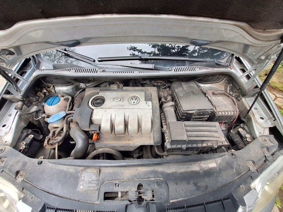 VW Touran 1.9 105кс