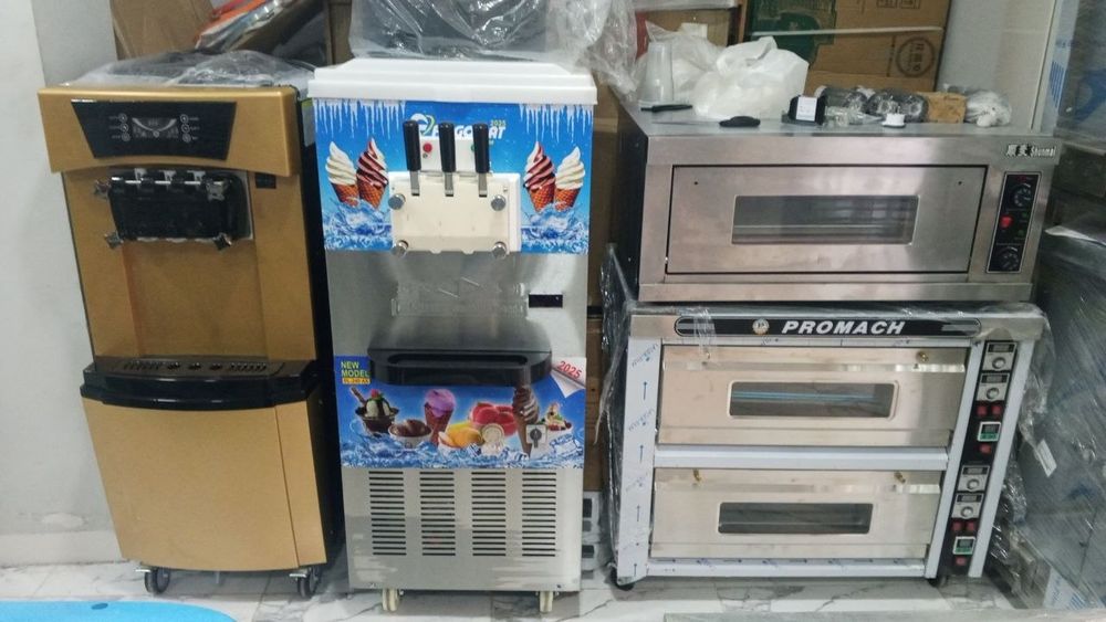 Muzqaymoq apparati. Muzqaymoq apparati. Marogni / Aparat. Muz qaymoq.