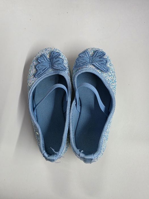 Червени пантофки р-р 25/ Сини пантофки р-р 28 см