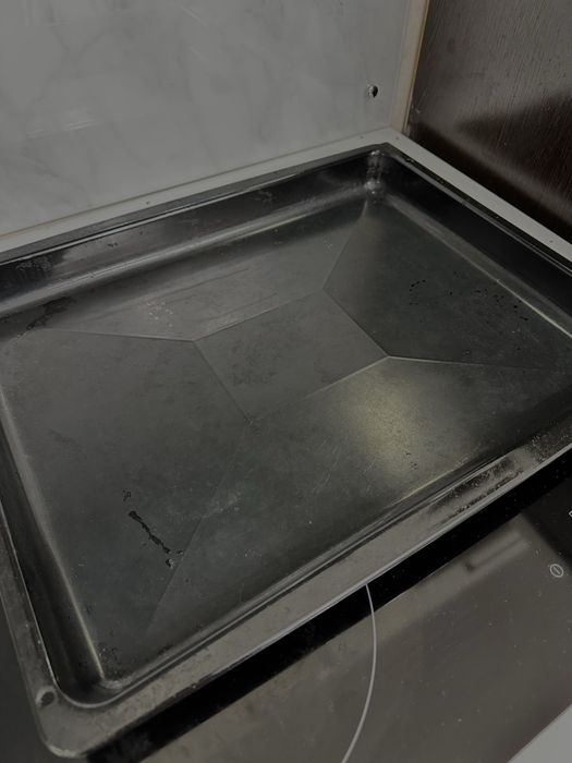 Встраиваемый духовой шкаф