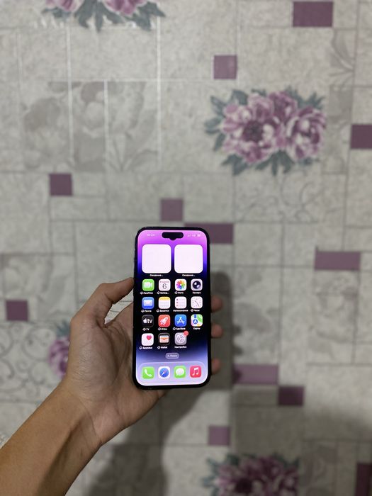 Продам срочно iPhone 14 Pro 128GB