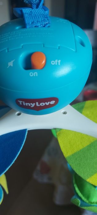 Музикална въртележка за легло Tiny love