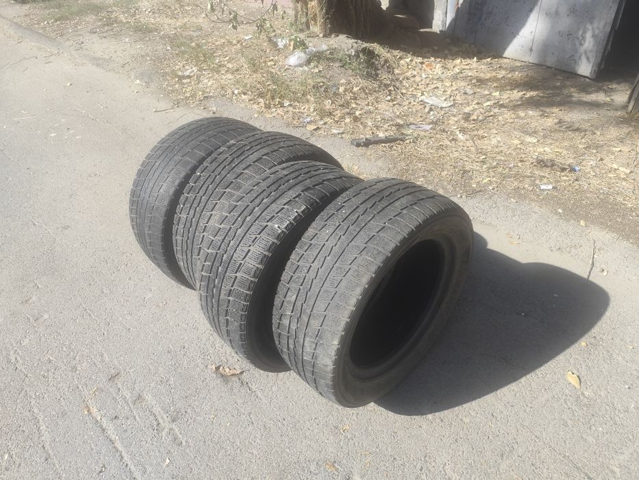 Продам шины Dunlop