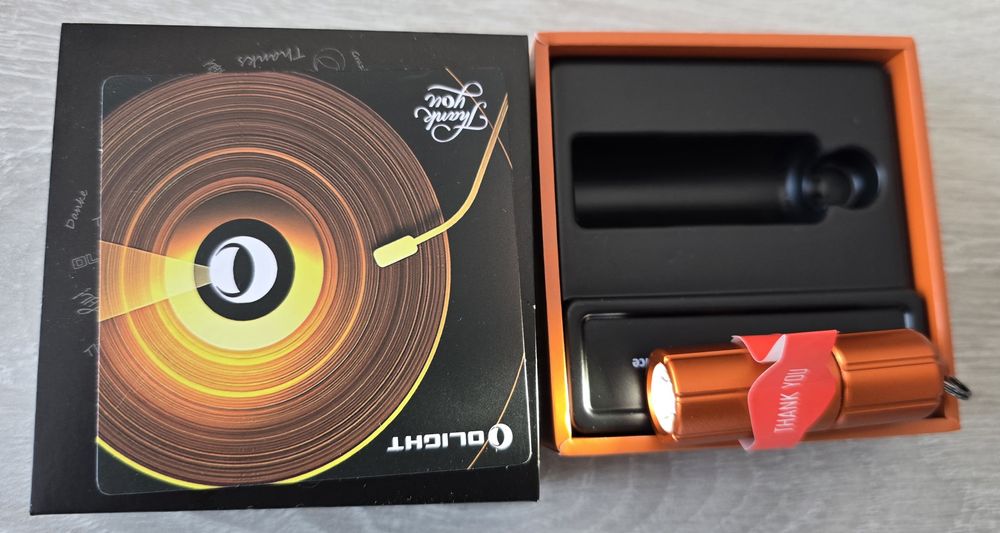 Lanterna breloc Olight pumpkin orange, 180 lumen