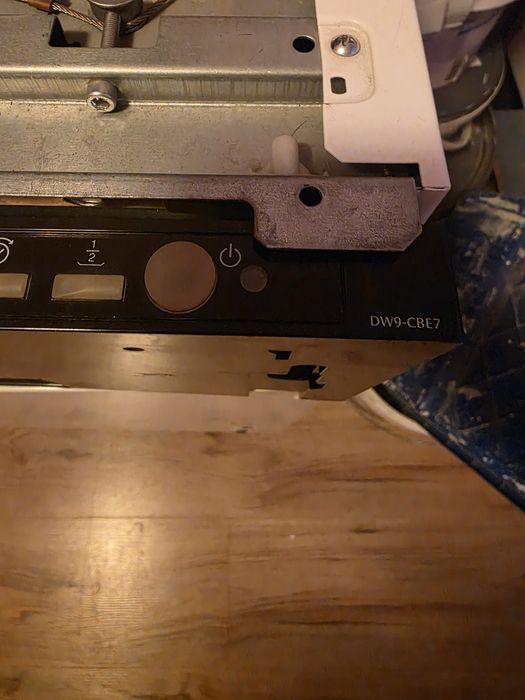 Съдомиялна за вграждане Eurolux DW9-CBE7 на части