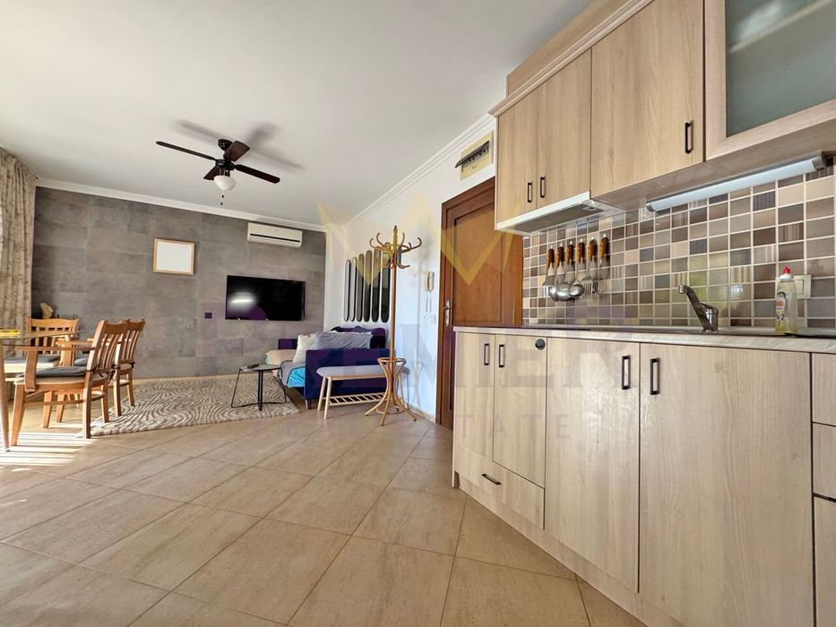 Продава се Двустаен апартамент в к.к. Слънчев бряг - 66 кв.м за 1410 €/кв.м - Снимка #3