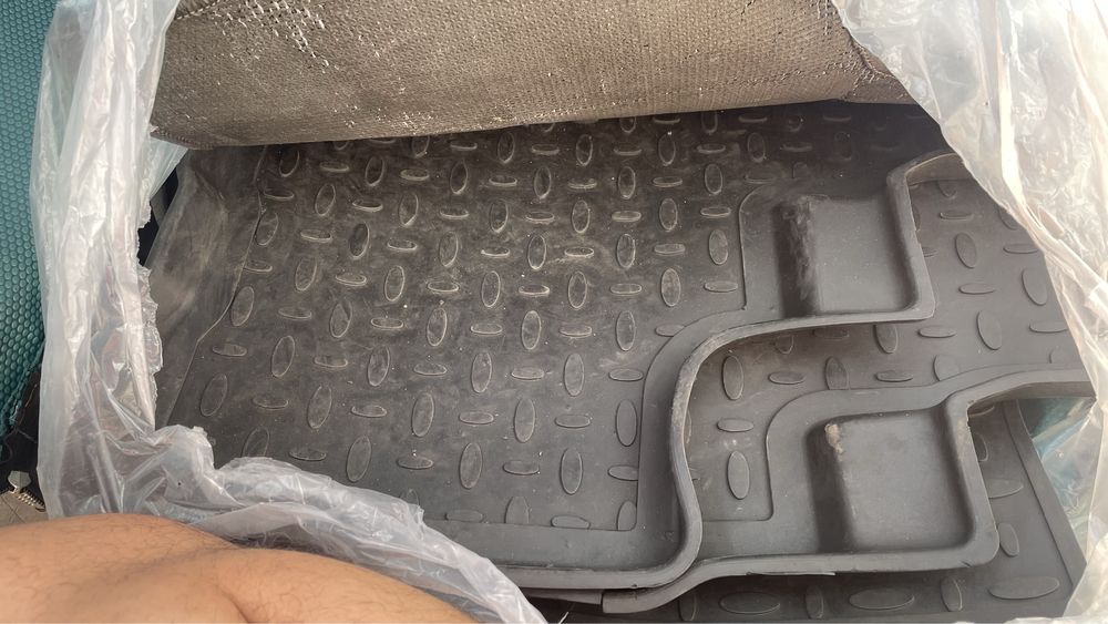 Коврики на Тойота Highlander