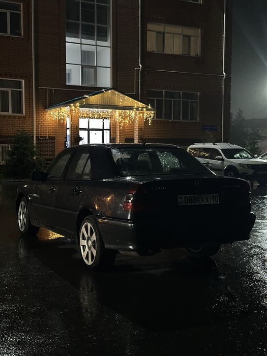 Mercedes-Benz W202 C200 рестайлинг