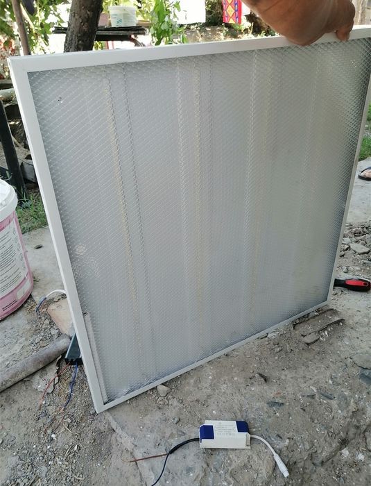 Продам потолочную большую люстру