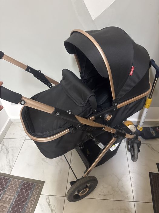 Коляска трансформер Belecoo 321, черный