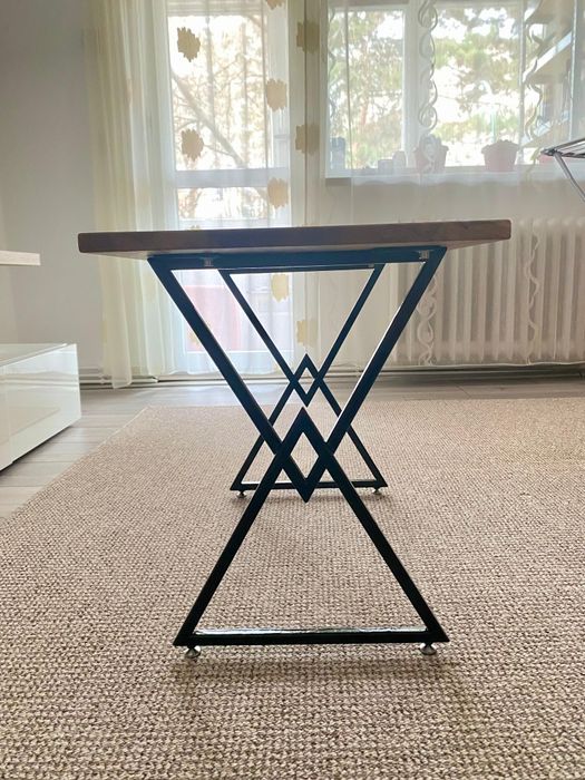 Masuta cafea unicat din stejar