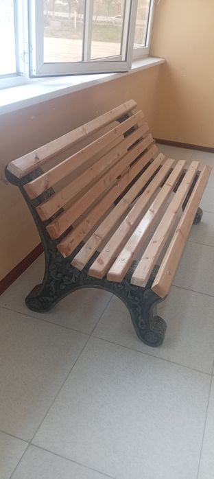 Мраморный скамейкалар