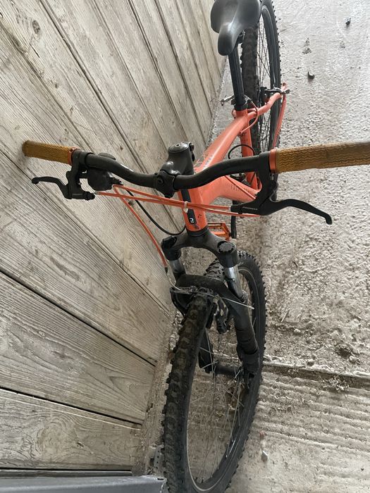 Bicicletă Rockrider – cauciucuri Michelin, piese schimbate, stare b