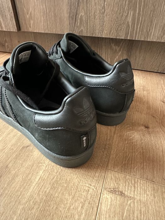 adidas Спортни обувки SUPERSTAR GTX