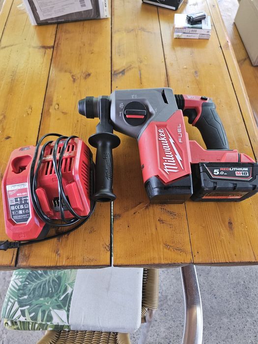 Rotopercutor Milawukee M18 F H