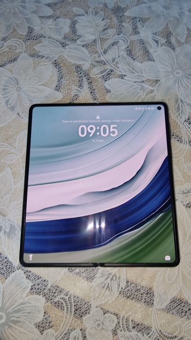 Продам Huawei Mate X5