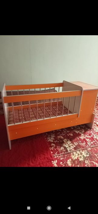 Детская кроватка