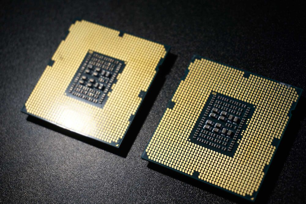 Intel XEON E5-2440 V2