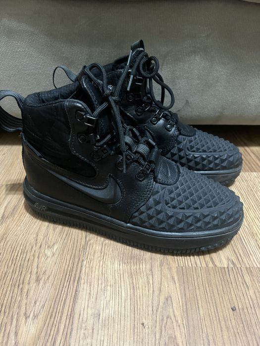 Ботинки зимние Nike