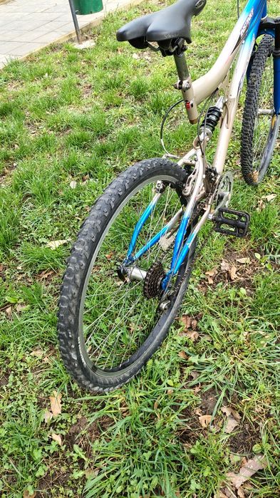 Bicicleta ful suspension 26"-21 viteze