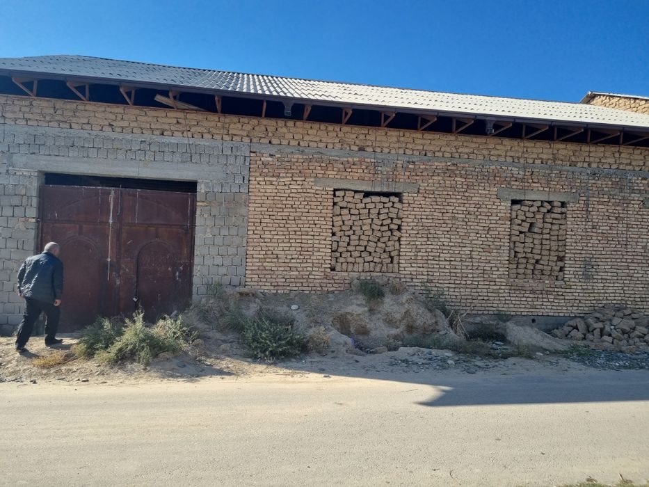 Xovli sotiladi 5 sotix