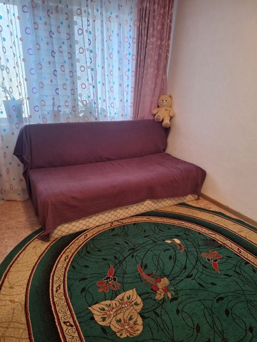 Здам полурку 1/4 панелныт дом