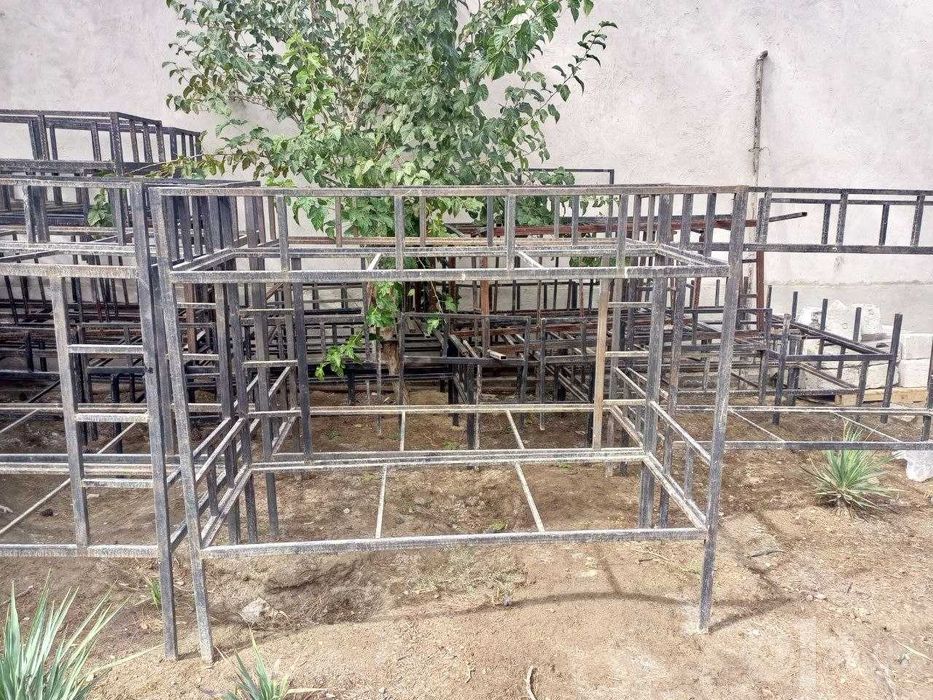 Продаю 70 двухъярусных металлических кроватей
