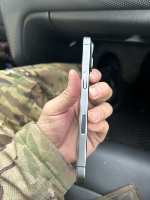 Айфон 17 на гаранти