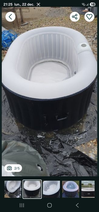 Jacuzzi oval cu încălzire şi bule pret 1200 lei dim 190/140

1 200 lei