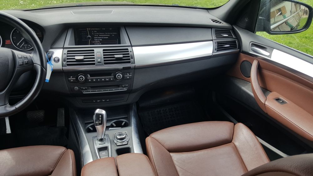 Bmw X5 E70LCI 2011 306CP