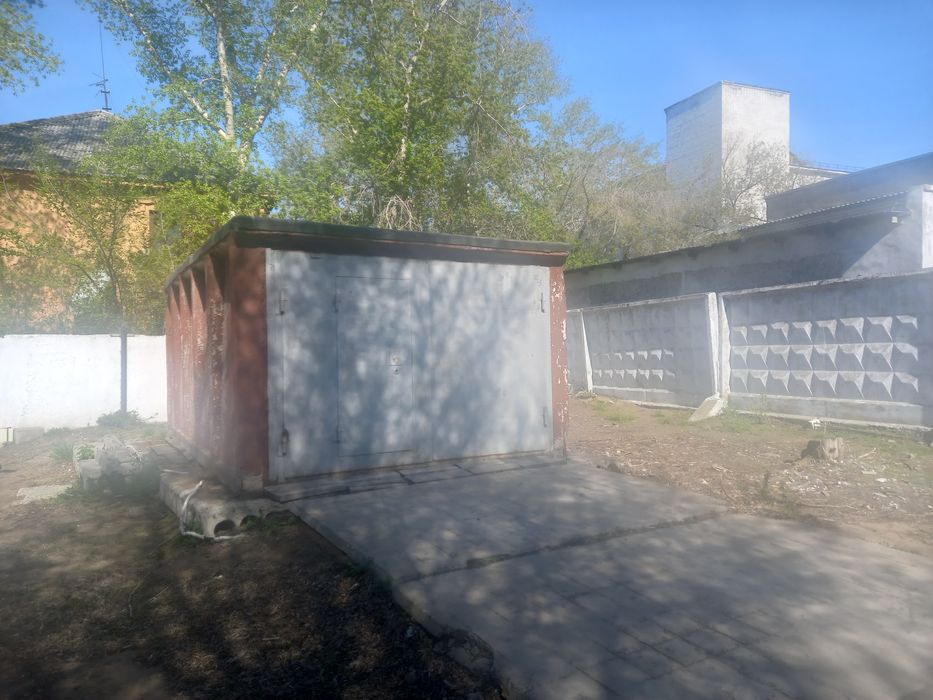 Сдам гараж в аренду.