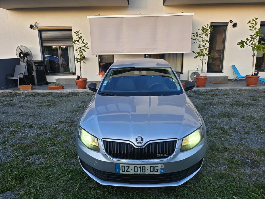 SKODA Octavia 2016 — imagine 2