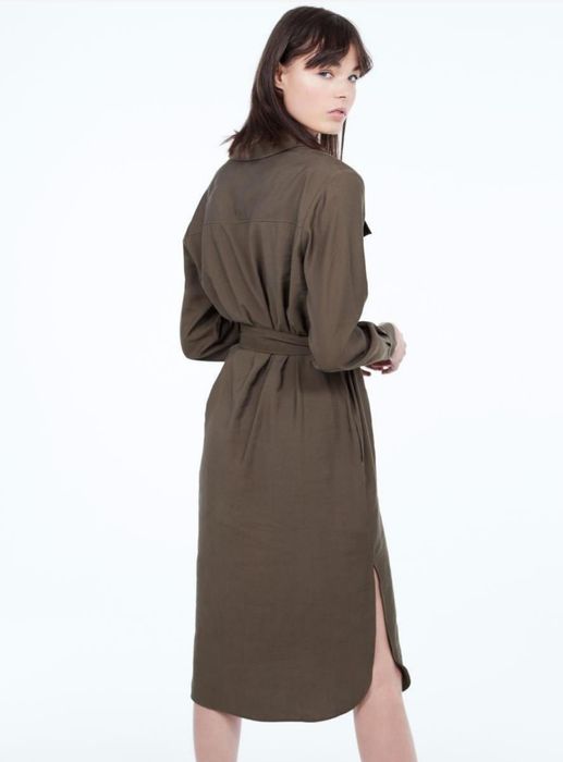Платье-рубашка цвета хаки