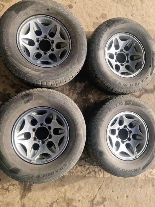 16 цолови джанти с гуми за Митцибуши L200