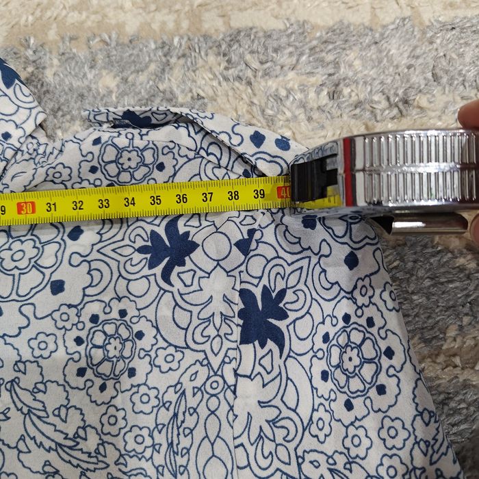 Vând bluză pentru damă, in stare perfectă, marca Crivit