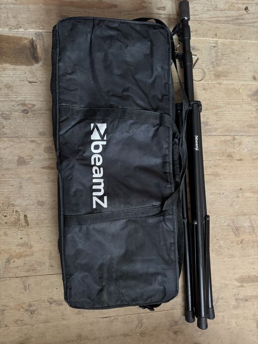 Lampa BeamZ 4soma cu stativ