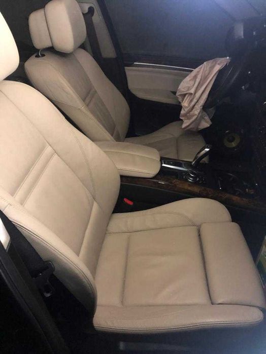 BMW X5 E70 4.0 XD на части