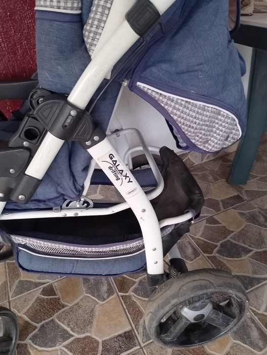 Caruț copii foarte bun 9/10