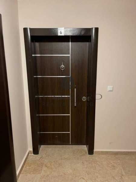 Продава се Тристаен апартамент в Пловдив, Христо Смирненски - 118 кв.м за 1195 €/кв.м - Снимка #10