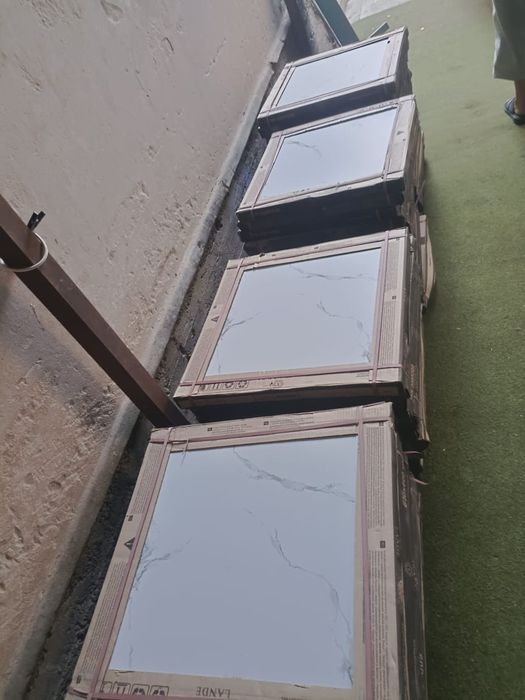 Керамогранит матовый , плитка